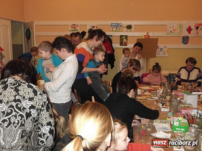 Zdjęcie w galerii na portalu naszraciborz.pl: Witaminowa zima z bańkami i bałwanem w Fiku-miku wiadomości z regionu