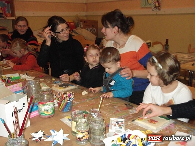 Zdjęcie w galerii na portalu naszraciborz.pl: Witaminowa zima z bańkami i bałwanem w Fiku-miku wiadomości z regionu