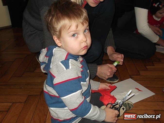 Zdjęcie w galerii na portalu naszraciborz.pl: Witaminowa zima z bańkami i bałwanem w Fiku-miku wiadomości z regionu