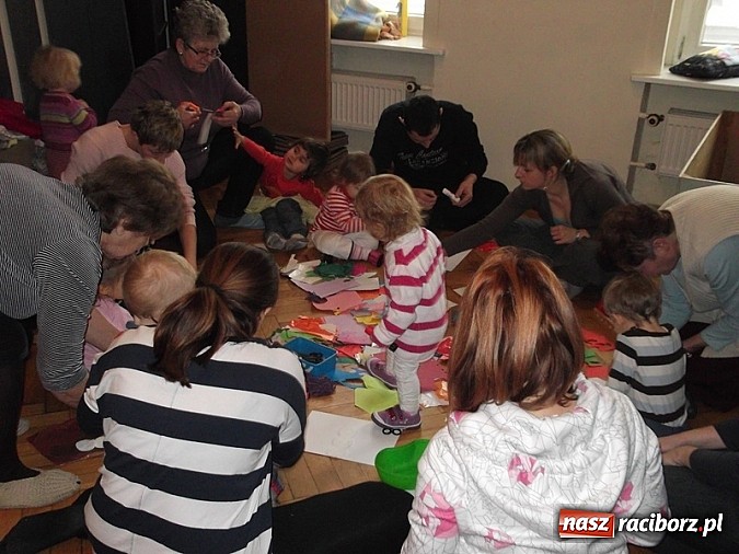 Zdjęcie w galerii na portalu naszraciborz.pl: Witaminowa zima z bańkami i bałwanem w Fiku-miku wiadomości z regionu