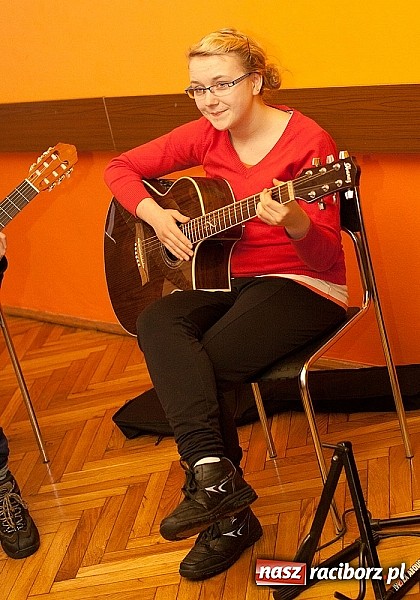 Zdjęcie w galerii na portalu naszraciborz.pl: Warsztaty i koncert w GCK w Nędzy wiadomości z regionu