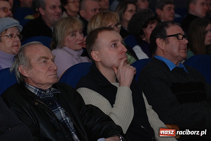 Zdjęcie w galerii na portalu naszraciborz.pl: Inauguracja raciborskiego klubu Gazety Polskiej. Gościem Antoni Macierewicz wiadomości z regionu