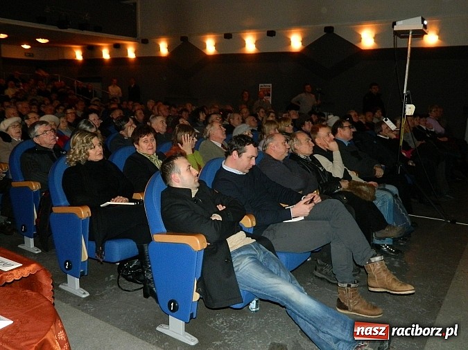 Zdjęcie w galerii na portalu naszraciborz.pl: Inauguracja raciborskiego klubu Gazety Polskiej. Gościem Antoni Macierewicz wiadomości z regionu