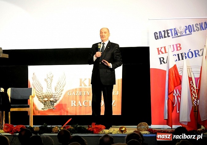 Zdjęcie w galerii na portalu naszraciborz.pl: Inauguracja raciborskiego klubu Gazety Polskiej. Gościem Antoni Macierewicz wiadomości z regionu