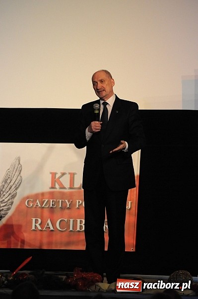 Zdjęcie w galerii na portalu naszraciborz.pl: Inauguracja raciborskiego klubu Gazety Polskiej. Gościem Antoni Macierewicz wiadomości z regionu