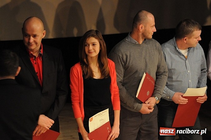 Zdjęcie w galerii na portalu naszraciborz.pl: VI Gala Sportu. Wręczono nagrody i Championy wiadomości z regionu