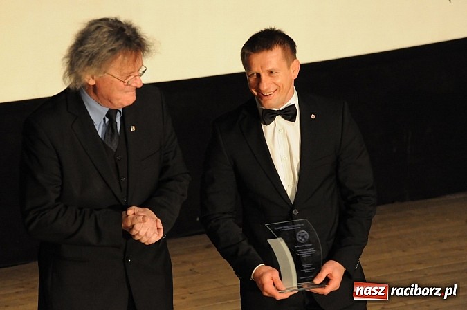 Zdjęcie w galerii na portalu naszraciborz.pl: VI Gala Sportu. Wręczono nagrody i Championy wiadomości z regionu