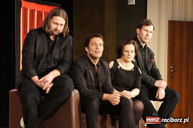 Zdjęcie w galerii na portalu naszraciborz.pl:  Hrabi w Raciborzu. Czasem wywalamy wszystko na twarz wiadomości z regionu