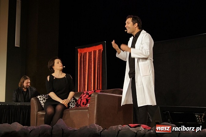 Zdjęcie w galerii na portalu naszraciborz.pl:  Hrabi w Raciborzu. Czasem wywalamy wszystko na twarz wiadomości z regionu