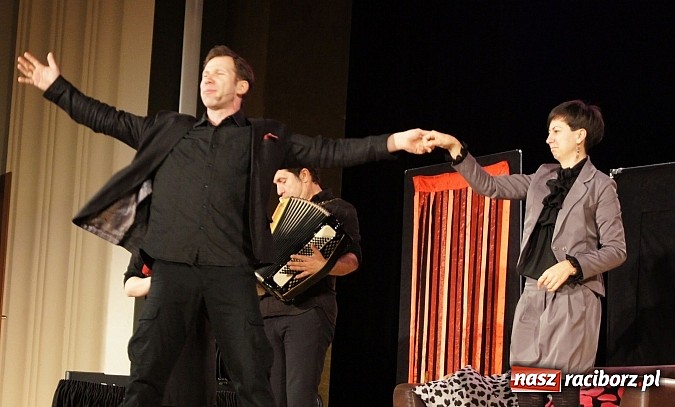Zdjęcie w galerii na portalu naszraciborz.pl:  Hrabi w Raciborzu. Czasem wywalamy wszystko na twarz wiadomości z regionu