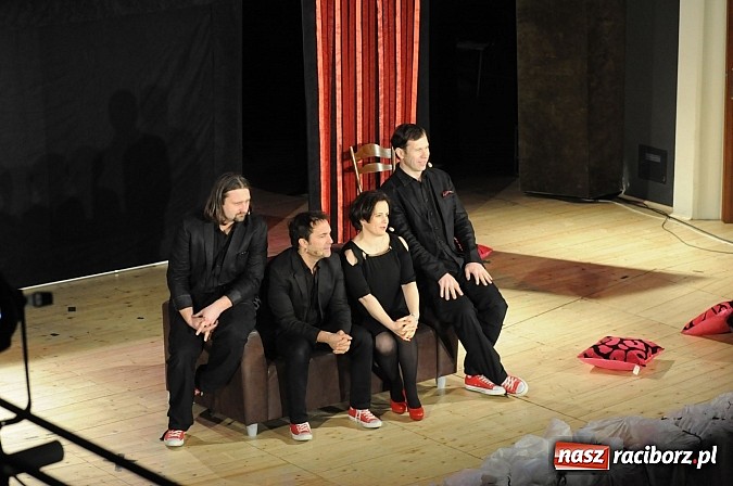 Zdjęcie w galerii na portalu naszraciborz.pl:  Hrabi w Raciborzu. Czasem wywalamy wszystko na twarz wiadomości z regionu