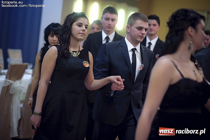 Zdjęcie w galerii na portalu naszraciborz.pl: Maturzyści z Budowlanki bawili się w Bravo wiadomości z regionu