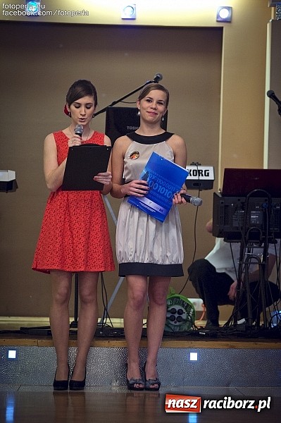 Zdjęcie w galerii na portalu naszraciborz.pl: Maturzyści z Budowlanki bawili się w Bravo wiadomości z regionu