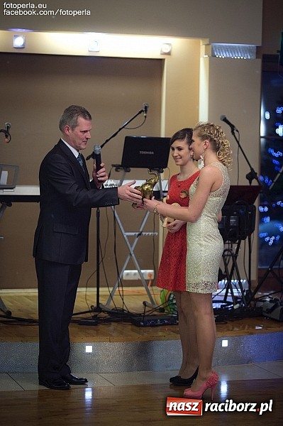 Zdjęcie w galerii na portalu naszraciborz.pl: Maturzyści z Budowlanki bawili się w Bravo wiadomości z regionu