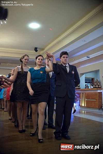 Zdjęcie w galerii na portalu naszraciborz.pl: Maturzyści z Budowlanki bawili się w Bravo wiadomości z regionu