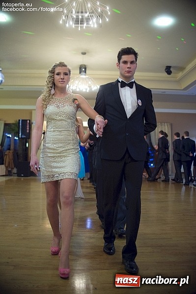 Zdjęcie w galerii na portalu naszraciborz.pl: Maturzyści z Budowlanki bawili się w Bravo wiadomości z regionu