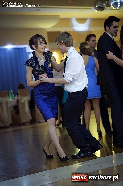 Zdjęcie w galerii na portalu naszraciborz.pl: Maturzyści z Budowlanki bawili się w Bravo wiadomości z regionu