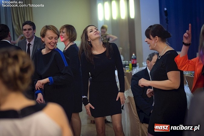 Zdjęcie w galerii na portalu naszraciborz.pl: Maturzyści z Budowlanki bawili się w Bravo wiadomości z regionu