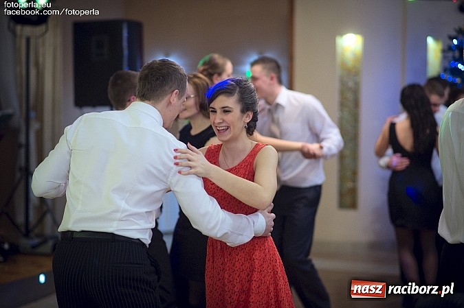 Zdjęcie w galerii na portalu naszraciborz.pl: Maturzyści z Budowlanki bawili się w Bravo wiadomości z regionu