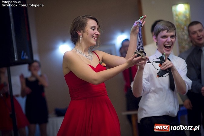 Zdjęcie w galerii na portalu naszraciborz.pl: Maturzyści z Budowlanki bawili się w Bravo wiadomości z regionu