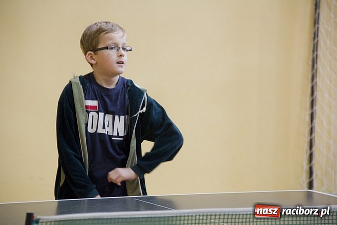 Zdjęcie w galerii na portalu naszraciborz.pl: Pasjonaci tenisa stołowego zagrali w Nędzy wiadomości z regionu
