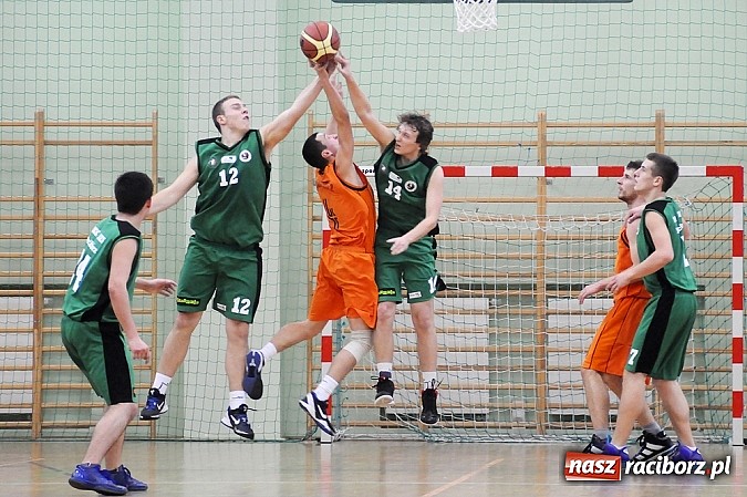 Zdjęcie w galerii na portalu naszraciborz.pl: Jednopuktowa porażka RKK-AZS wiadomości z regionu