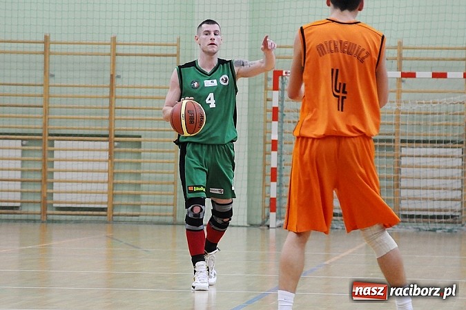Zdjęcie w galerii na portalu naszraciborz.pl: Jednopuktowa porażka RKK-AZS wiadomości z regionu