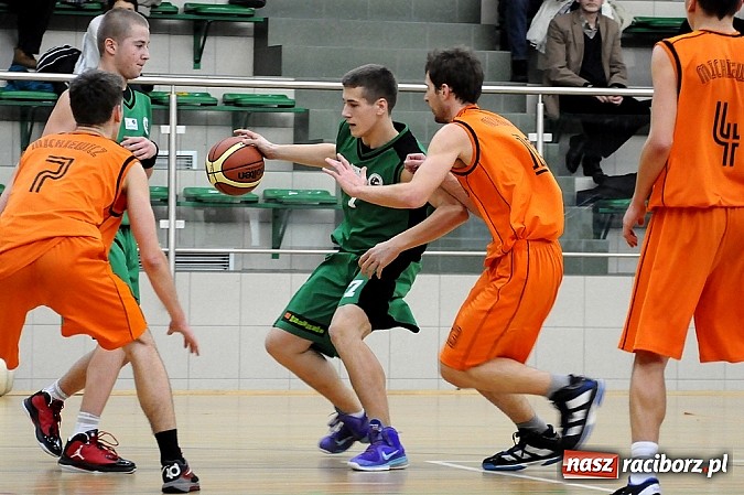 Zdjęcie w galerii na portalu naszraciborz.pl: Jednopuktowa porażka RKK-AZS wiadomości z regionu