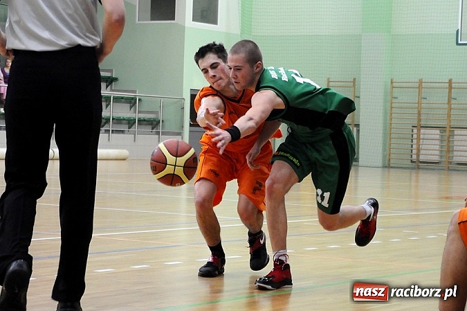 Zdjęcie w galerii na portalu naszraciborz.pl: Jednopuktowa porażka RKK-AZS wiadomości z regionu