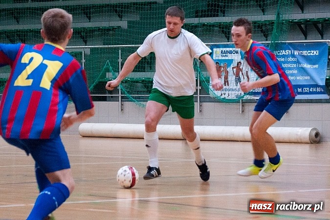 Zdjęcie w galerii na portalu naszraciborz.pl: Płomień pochłonął Xpres.pl wiadomości z regionu