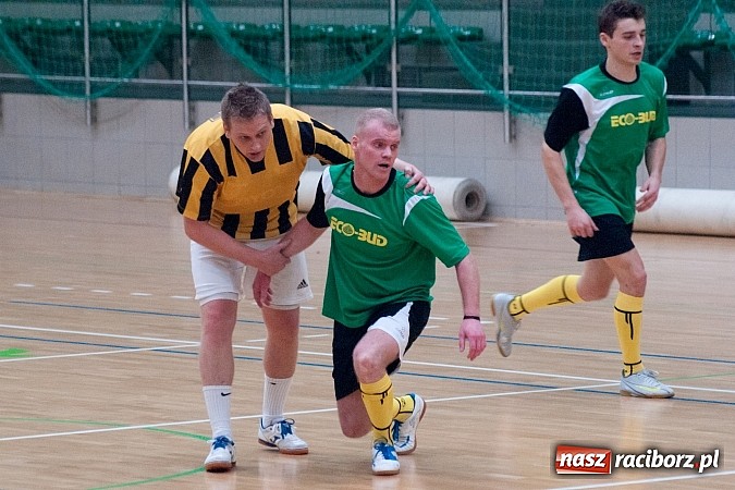 Zdjęcie w galerii na portalu naszraciborz.pl: Płomień pochłonął Xpres.pl wiadomości z regionu