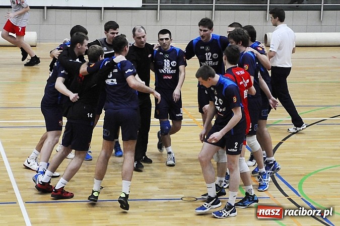 Zdjęcie w galerii na portalu naszraciborz.pl: AZS Rafako lepszy od Norwida Częstochowa wiadomości z regionu