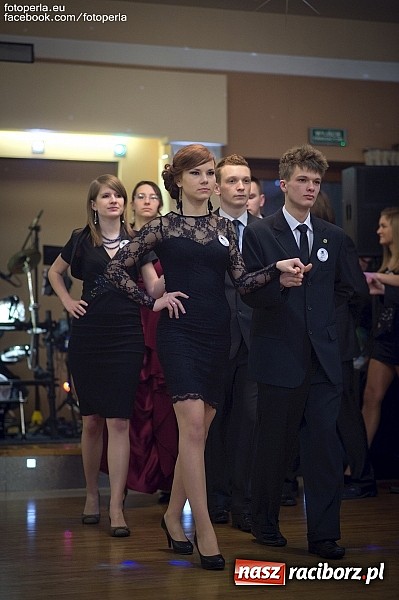 Zdjęcie w galerii na portalu naszraciborz.pl: Tak się bawił Mechanik w tworkowskim Bravo wiadomości z regionu