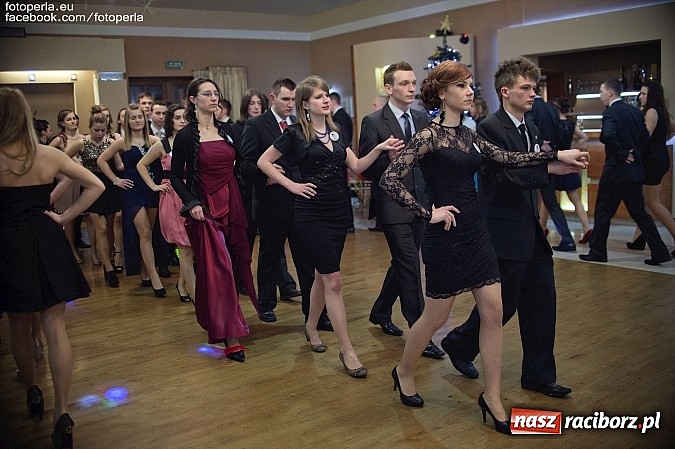 Zdjęcie w galerii na portalu naszraciborz.pl: Tak się bawił Mechanik w tworkowskim Bravo wiadomości z regionu