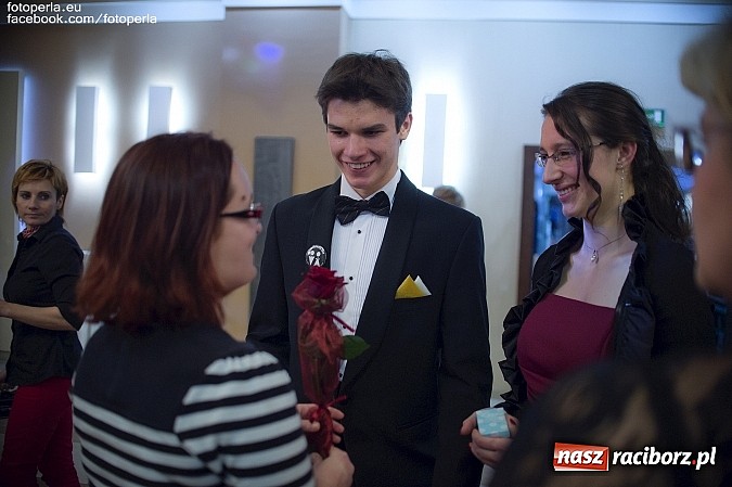 Zdjęcie w galerii na portalu naszraciborz.pl: Tak się bawił Mechanik w tworkowskim Bravo wiadomości z regionu