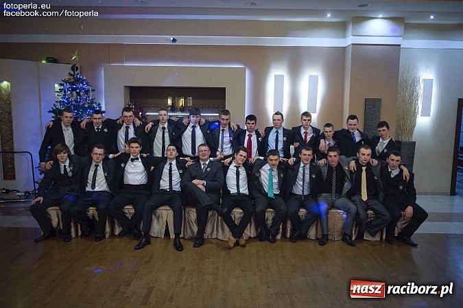 Zdjęcie w galerii na portalu naszraciborz.pl: Tak się bawił Mechanik w tworkowskim Bravo wiadomości z regionu