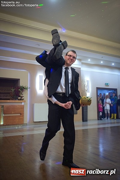 Zdjęcie w galerii na portalu naszraciborz.pl: Tak się bawił Mechanik w tworkowskim Bravo wiadomości z regionu