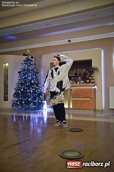 Zdjęcie w galerii na portalu naszraciborz.pl: Tak się bawił Mechanik w tworkowskim Bravo wiadomości z regionu