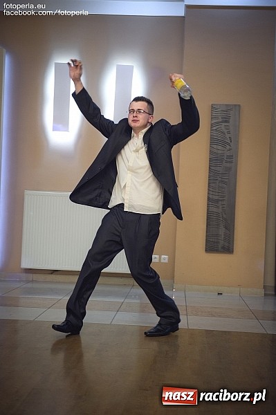 Zdjęcie w galerii na portalu naszraciborz.pl: Tak się bawił Mechanik w tworkowskim Bravo wiadomości z regionu