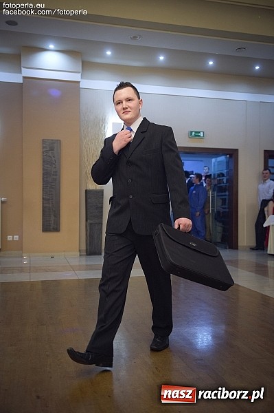 Zdjęcie w galerii na portalu naszraciborz.pl: Tak się bawił Mechanik w tworkowskim Bravo wiadomości z regionu