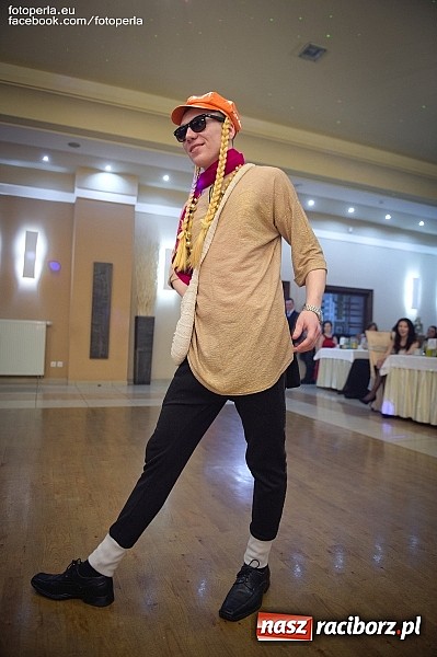 Zdjęcie w galerii na portalu naszraciborz.pl: Tak się bawił Mechanik w tworkowskim Bravo wiadomości z regionu