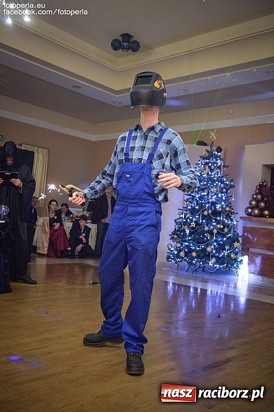 Zdjęcie w galerii na portalu naszraciborz.pl: Tak się bawił Mechanik w tworkowskim Bravo wiadomości z regionu