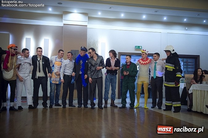 Zdjęcie w galerii na portalu naszraciborz.pl: Tak się bawił Mechanik w tworkowskim Bravo wiadomości z regionu