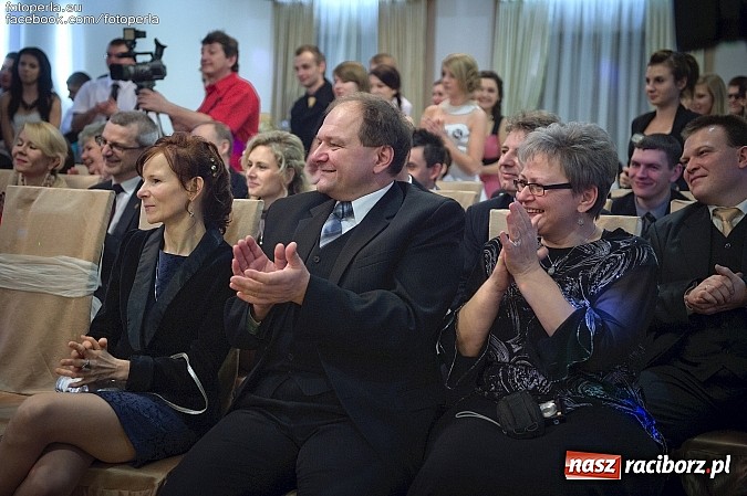 Zdjęcie w galerii na portalu naszraciborz.pl: Tak się bawił Mechanik w tworkowskim Bravo wiadomości z regionu