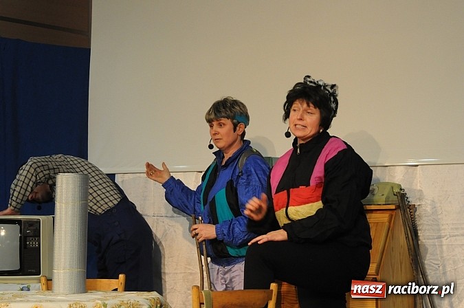 Zdjęcie w galerii na portalu naszraciborz.pl: Inga i Paul znowu w akcji, czyli śląskie show w Tworkowie. Tłumy na widowni wiadomości z regionu