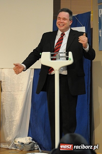 Zdjęcie w galerii na portalu naszraciborz.pl: Inga i Paul znowu w akcji, czyli śląskie show w Tworkowie. Tłumy na widowni wiadomości z regionu