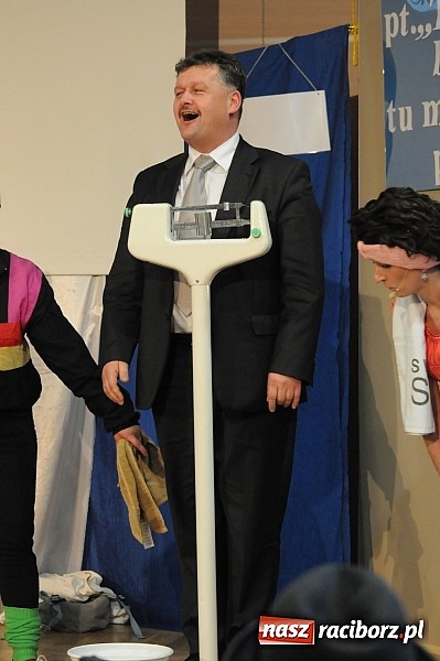 Zdjęcie w galerii na portalu naszraciborz.pl: Inga i Paul znowu w akcji, czyli śląskie show w Tworkowie. Tłumy na widowni wiadomości z regionu