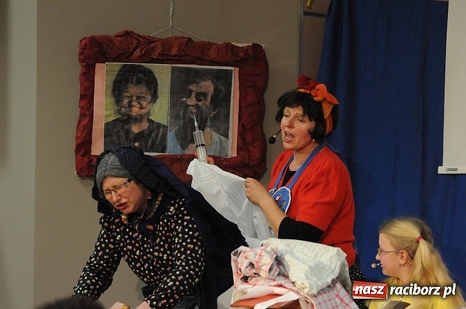 Zdjęcie w galerii na portalu naszraciborz.pl: Inga i Paul znowu w akcji, czyli śląskie show w Tworkowie. Tłumy na widowni wiadomości z regionu