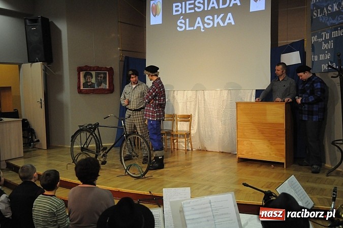 Zdjęcie w galerii na portalu naszraciborz.pl: Inga i Paul znowu w akcji, czyli śląskie show w Tworkowie. Tłumy na widowni wiadomości z regionu