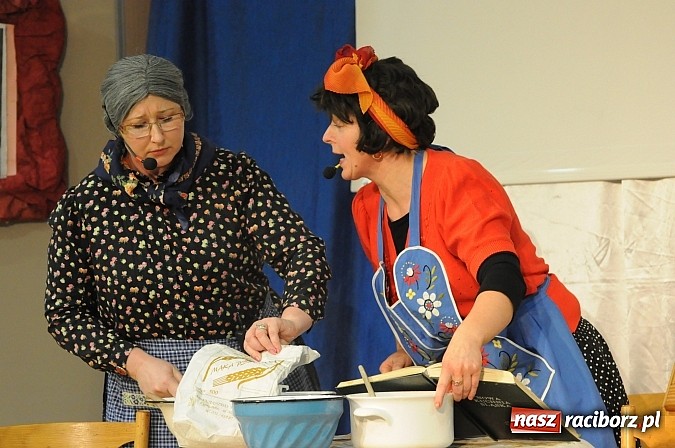 Zdjęcie w galerii na portalu naszraciborz.pl: Inga i Paul znowu w akcji, czyli śląskie show w Tworkowie. Tłumy na widowni wiadomości z regionu